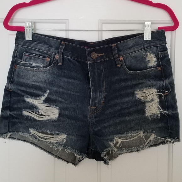 NWOT Cult of Individuality Distressed Denim Shorts - Picture 1 of 2